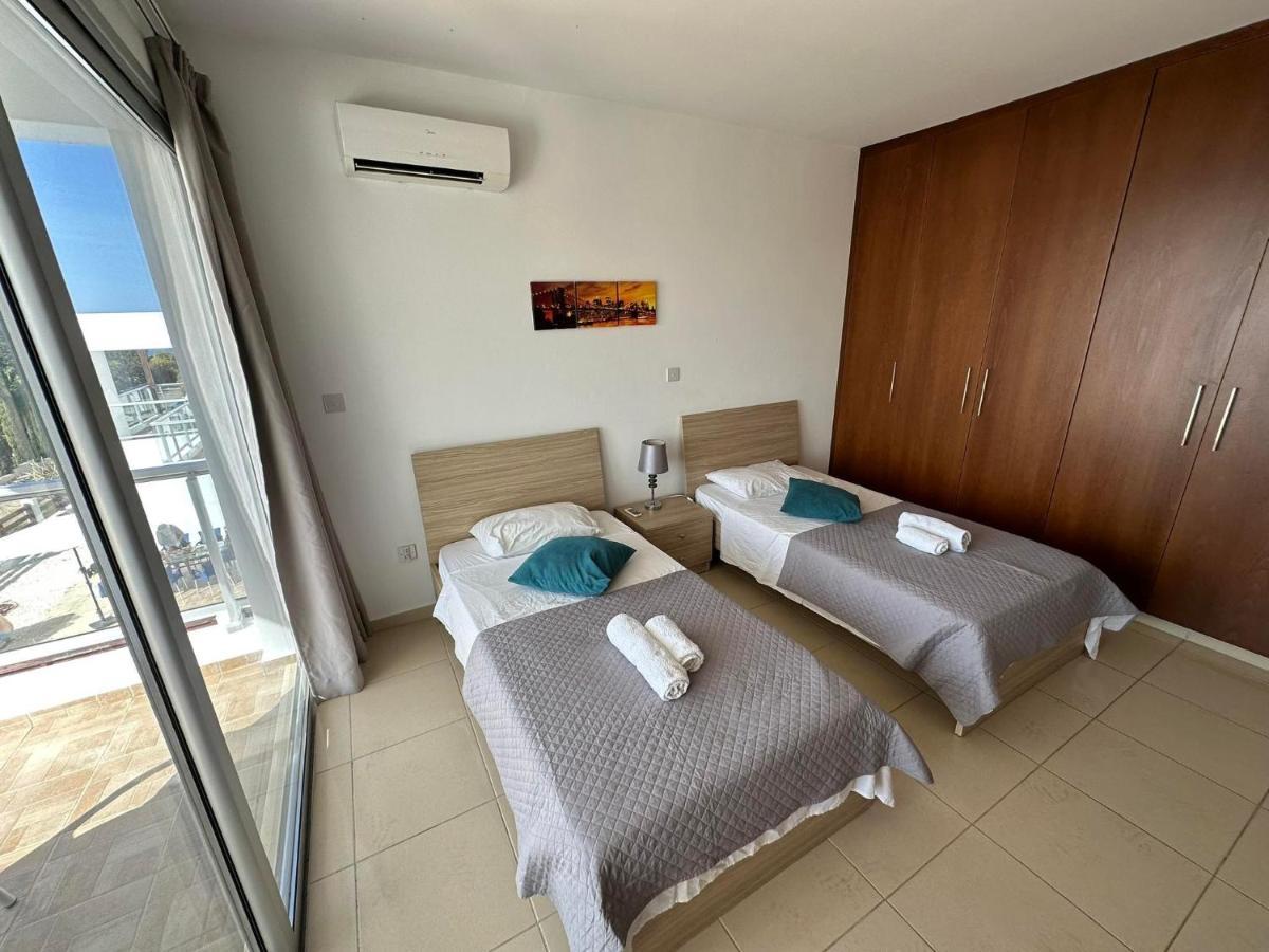 Villa Aqua Sunrise 1Km From Beach With Sea Views 珊瑚湾 外观 照片